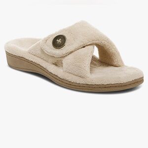 Women's Vionic Slippers, Beige